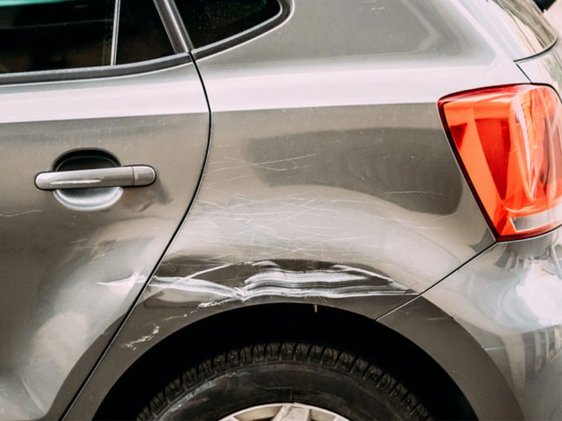 Kako da sanirate duboke ogrebotine na karoseriji vozila